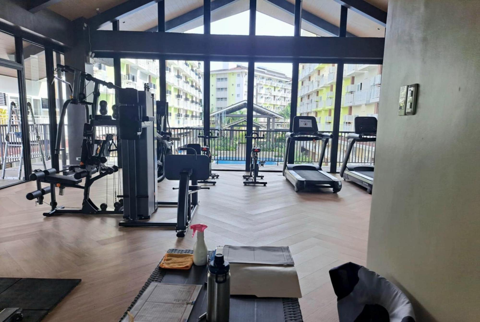 Comfy Unit 5mins From Mactan Airport+netflix Lapu-Lapu City